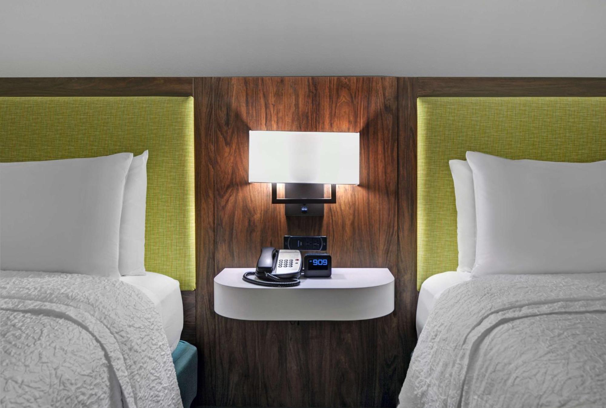 Hampton Inn Charlotte Монро Екстер'єр фото