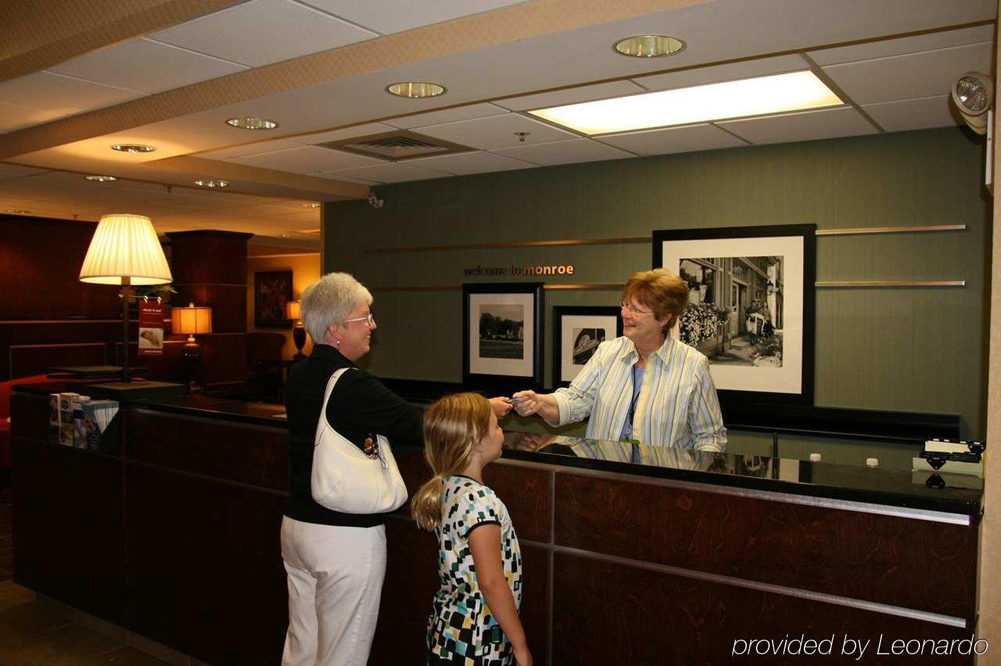 Hampton Inn Charlotte Монро Інтер'єр фото