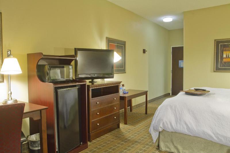 Hampton Inn Charlotte Монро Екстер'єр фото