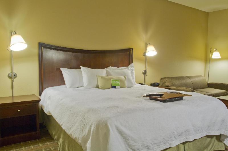 Hampton Inn Charlotte Монро Екстер'єр фото